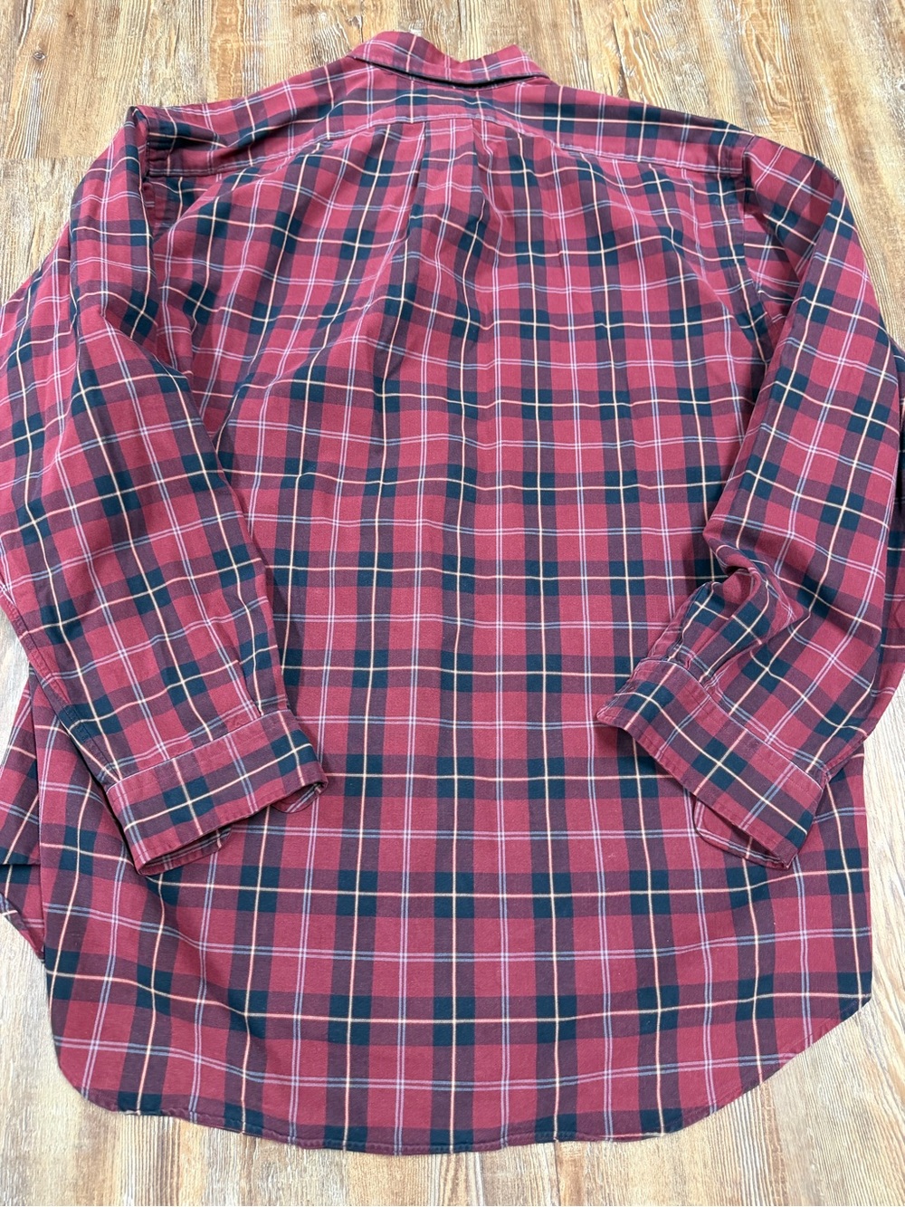Ralph Lauren preppy red, white, and navy blue plaid cotton button-up shirt in si - Picture 4 of 4